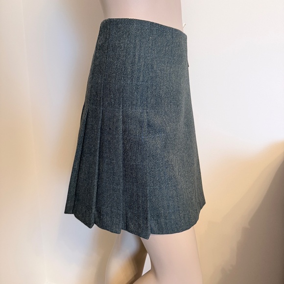 Dubarry Foxglove tweed skirt - Picture 5 of 10